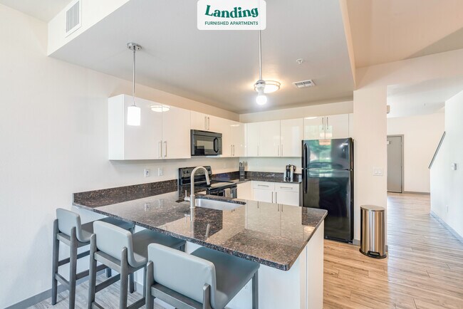 Building Photo - 3701 Paseo del Prado