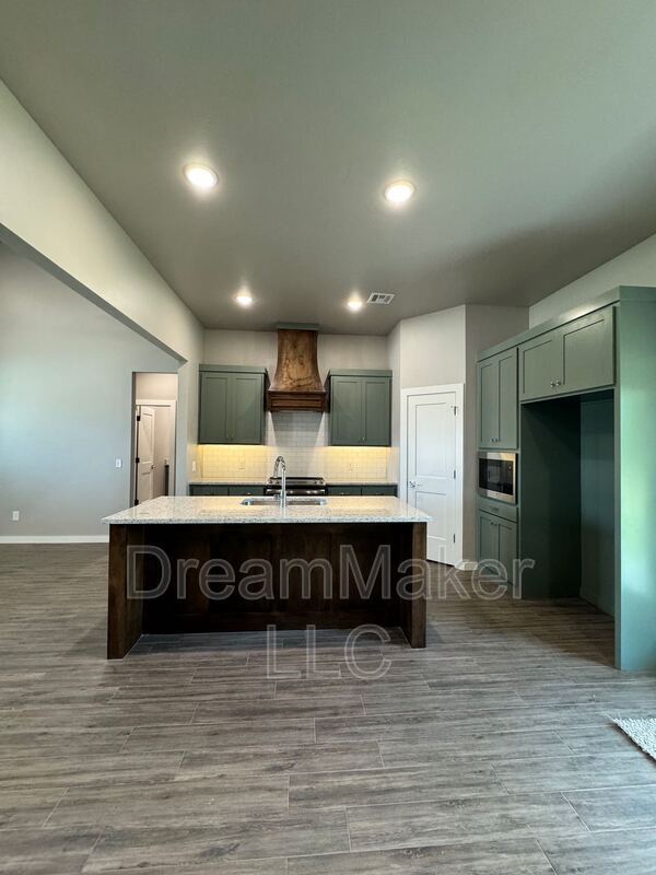 Foto del edificio - 4992 SE 12th Ave