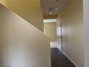 Building Photo - 10629 Axis Mountain Ct
