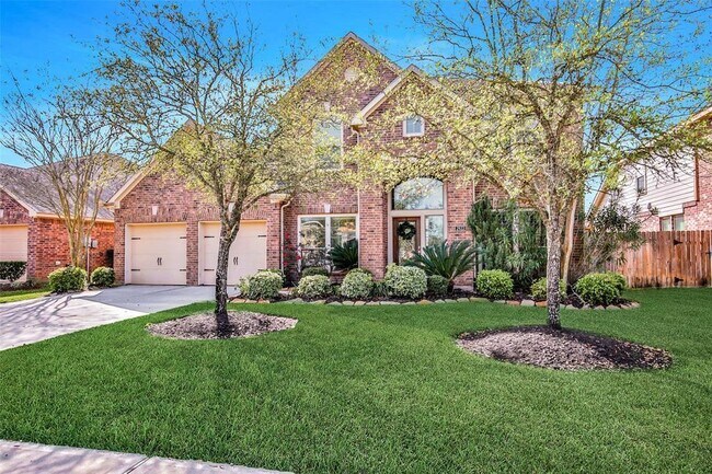 Building Photo - 2922 Red Maple Dr