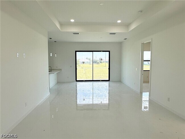 Foto del edificio - 4213 Caloosa Pkwy