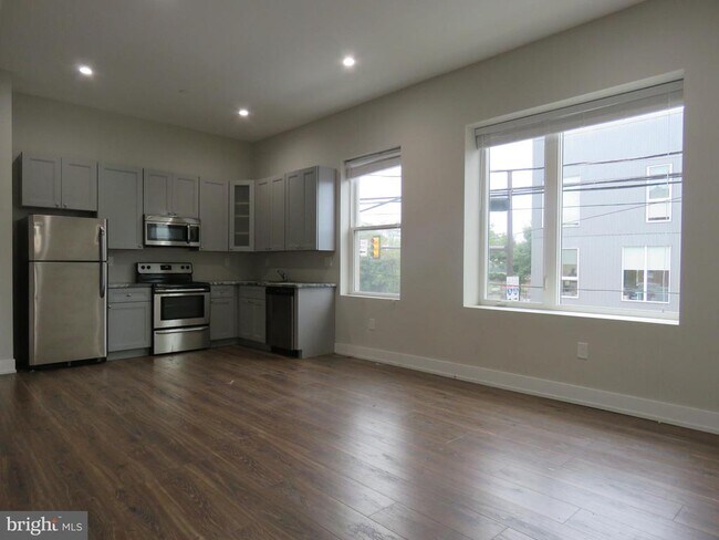 Foto del edificio - 3100-02 Spring Garden St