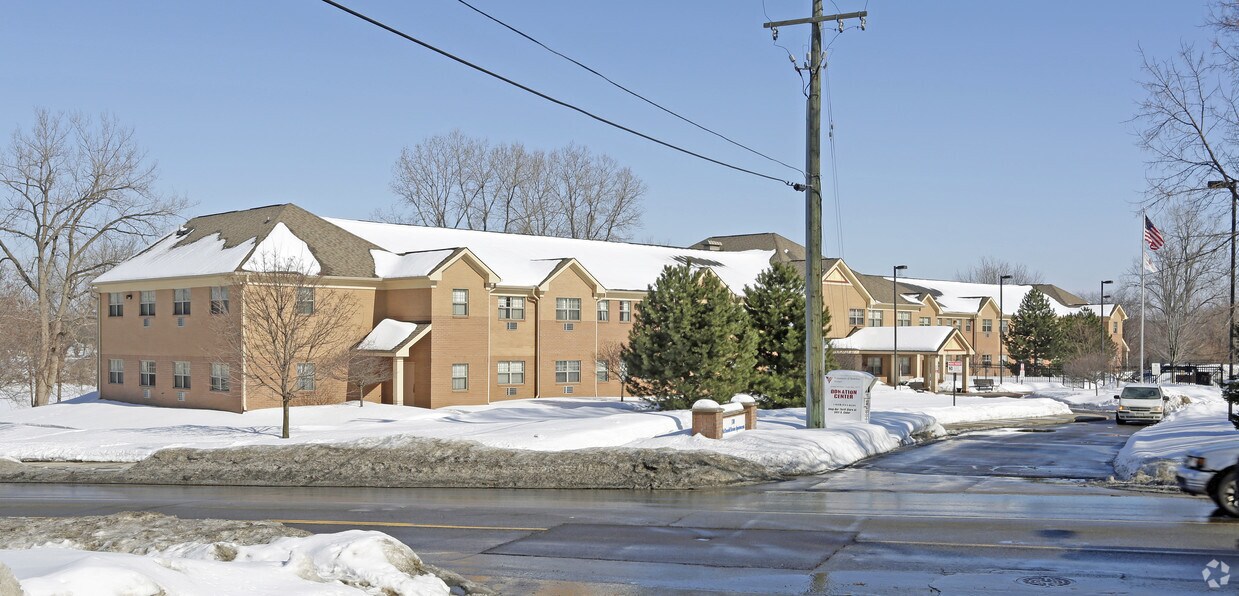 Primary Photo - McDonald Senior Apartments
