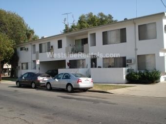 Building Photo - 8664 Chalmers Dr
