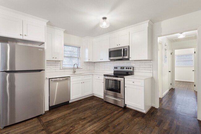 Building Photo - 3 bedroom home in Conley!