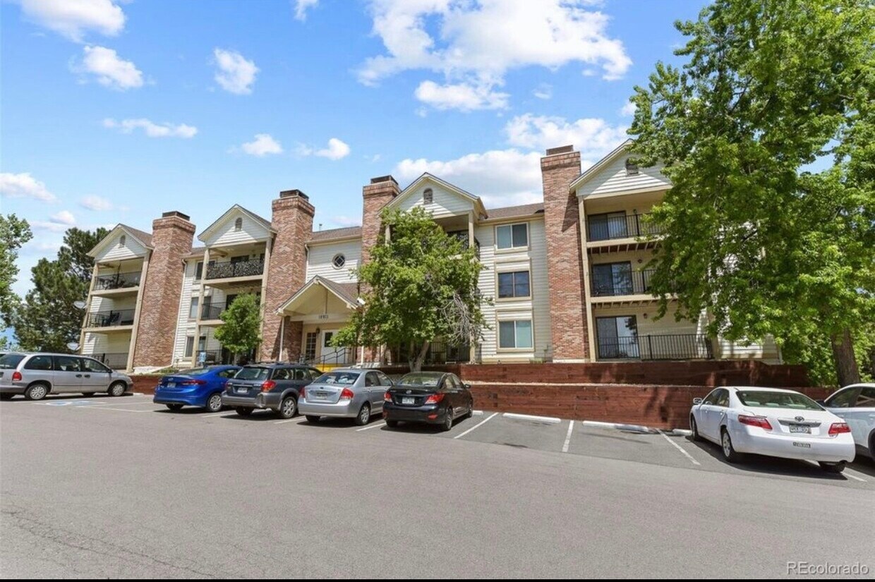 Foto principal - 15911 E Dakota Pl