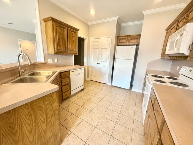 Building Photo - 10698 CR 127