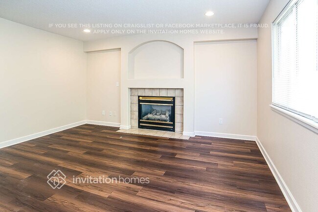 Foto del edificio - 4617 N Foxtail Dr