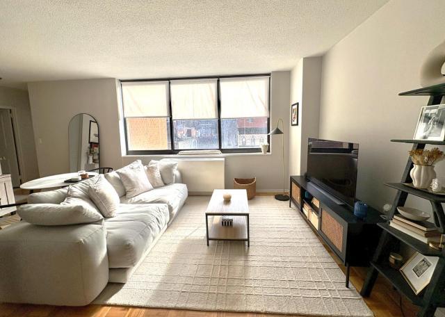 Foto principal - 1 bedroom in NEW YORK NY 10016