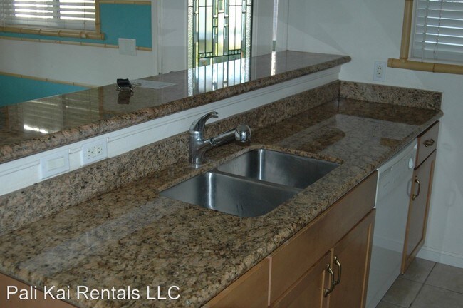 Foto del edificio - 1 br, 1 bath House - 84 Honuea Place Ohana