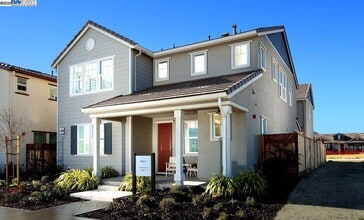 Building Photo - 1483 S Durant Terrace