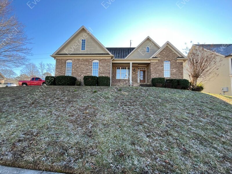 Foto principal - 1998 Springhouse Rd NE