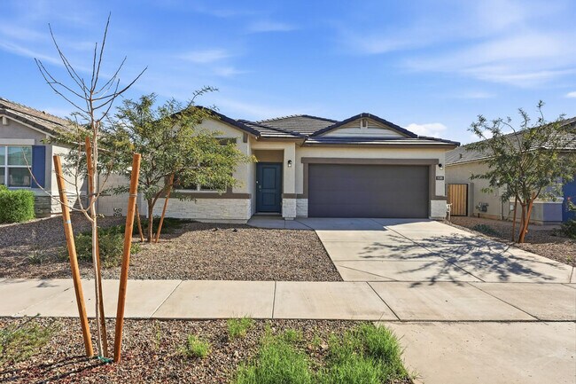 Building Photo - 25285 N 185th Ave