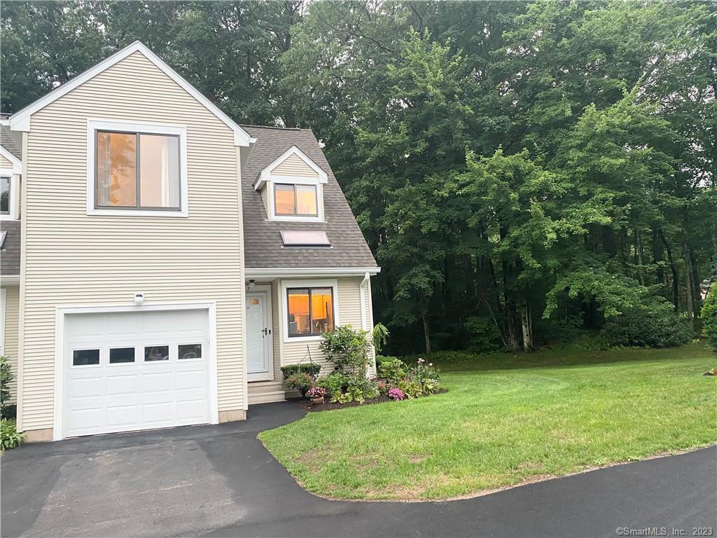 7 Garden Path Unit 7, Farmington, CT 06032 Condo for Rent in