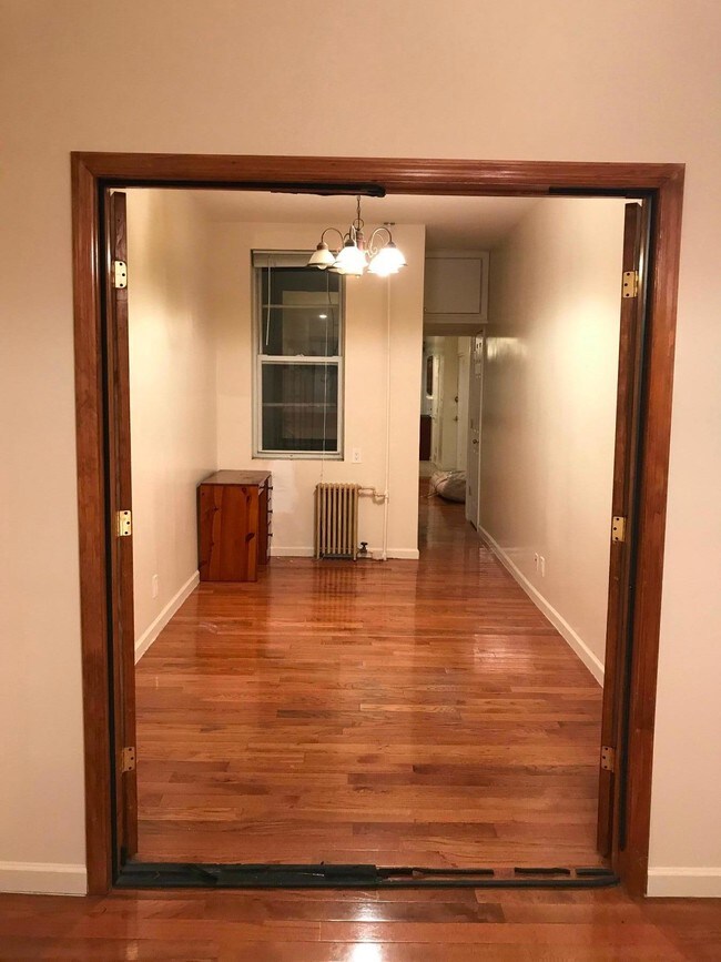 Building Photo - 127 Saint Nicholas Avenue