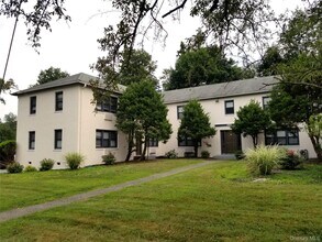 Building Photo - 17 Cornelison Ave