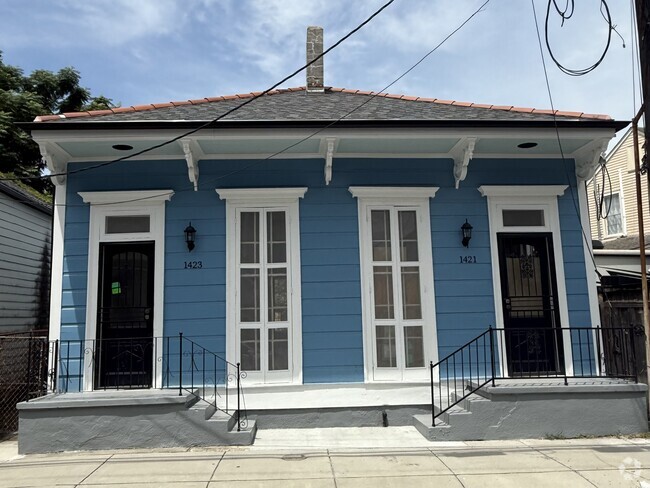 Building Photo - 1423 Thalia St