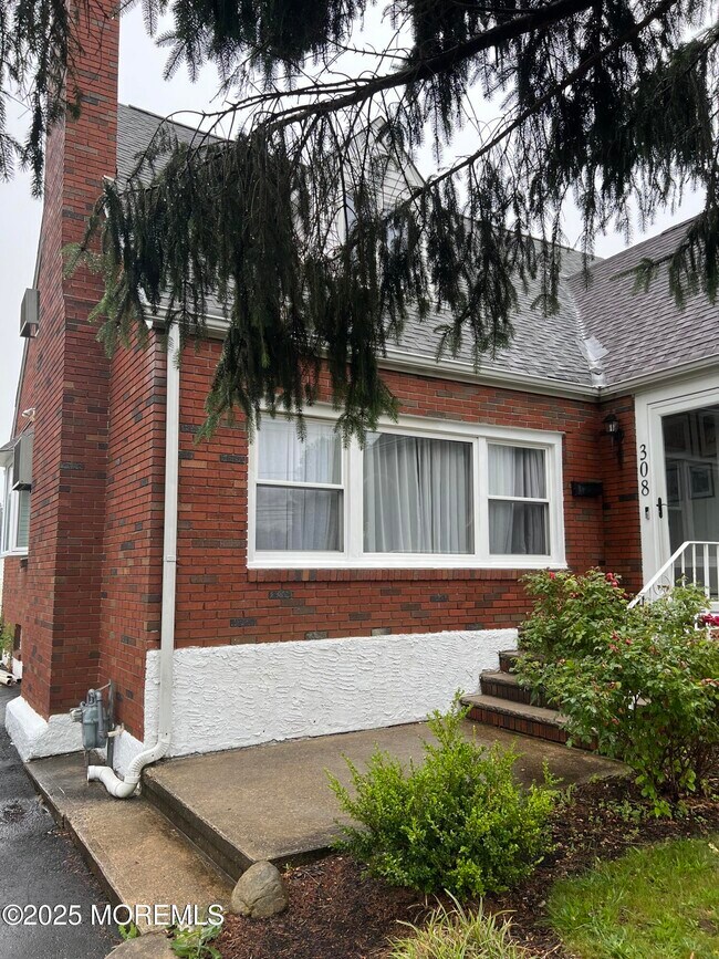 Foto del edificio - 308 Myrtle St