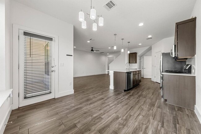 Building Photo - 12315 Maypole Bend