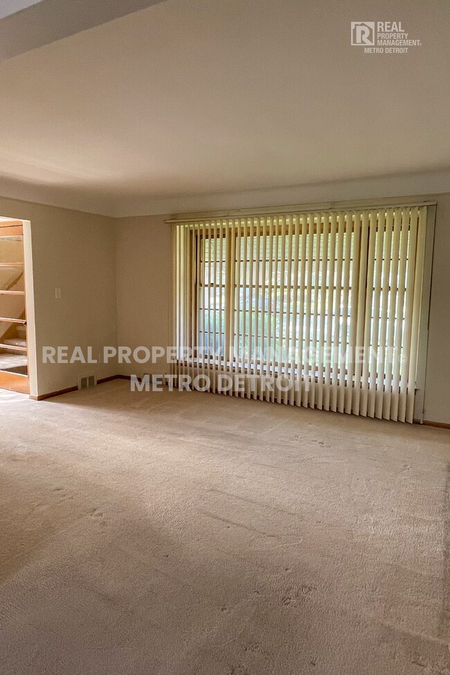 Foto del edificio - 13992 Penrod St