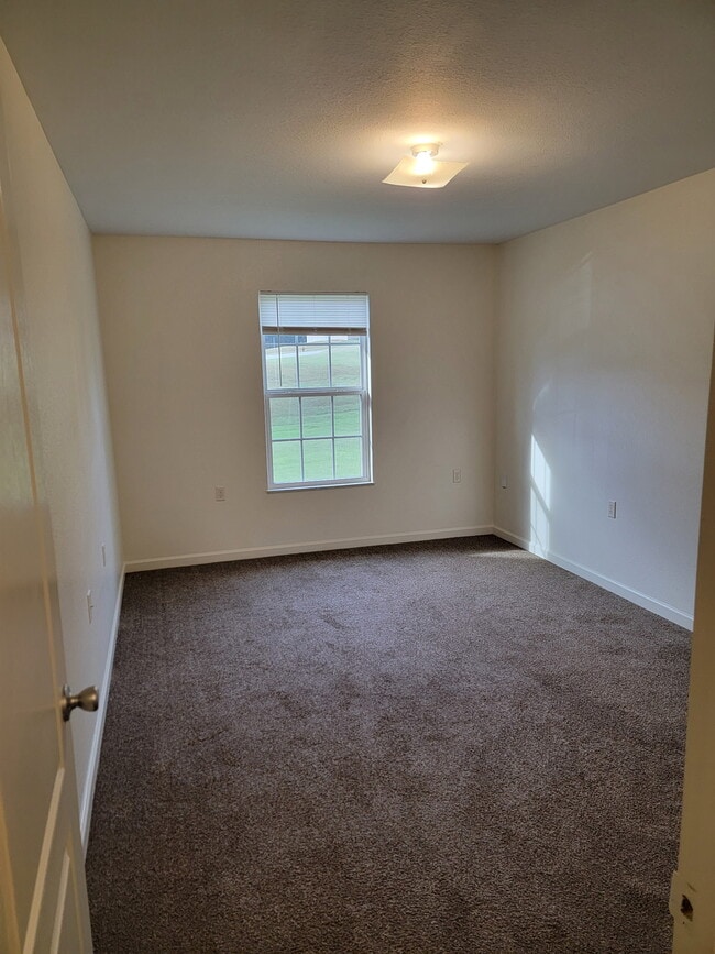 Building Photo - 8306 Shawn Ridge Dr