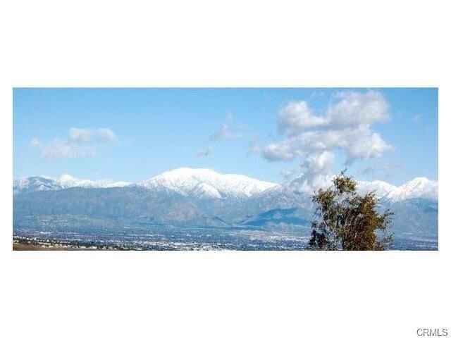 Foto del edificio - 16150 Pinnacle Rd