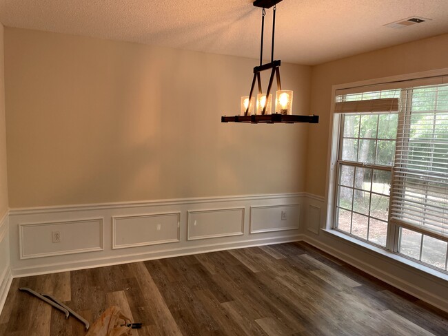 dinning room - 2419 Traywick Chase