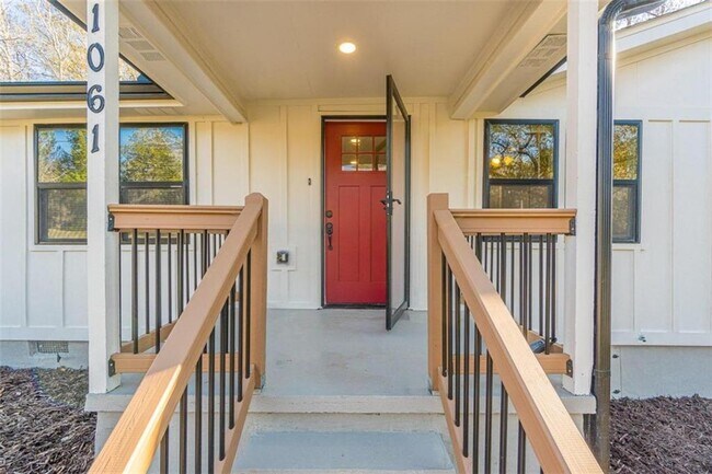Foto del edificio - 1061 Old Alpharetta Rd