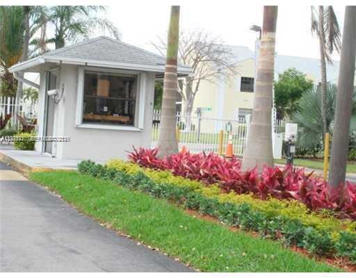 Foto del edificio - 1400 Jefferson Dr