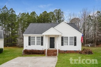 Building Photo - 2012 Laurel Leaf Rd