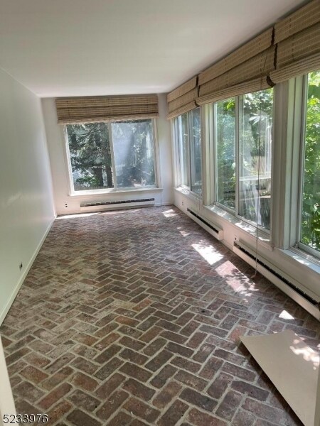 Foto del edificio - 32 Highland Ave