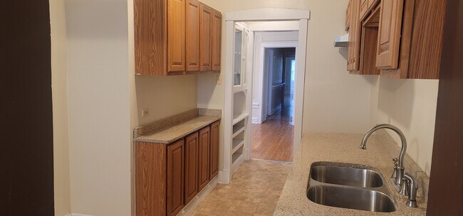 Foto del edificio - 7224 S Coles Ave