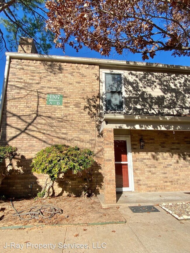 Foto del edificio - 2 br, 2.5 bath House - 1107 Brighton Drive #D