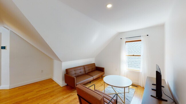 Building Photo - 29 Allston St