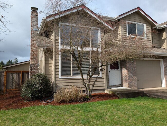 Foto del edificio - Great 2 bed/1.5 bath duplex in Thurston