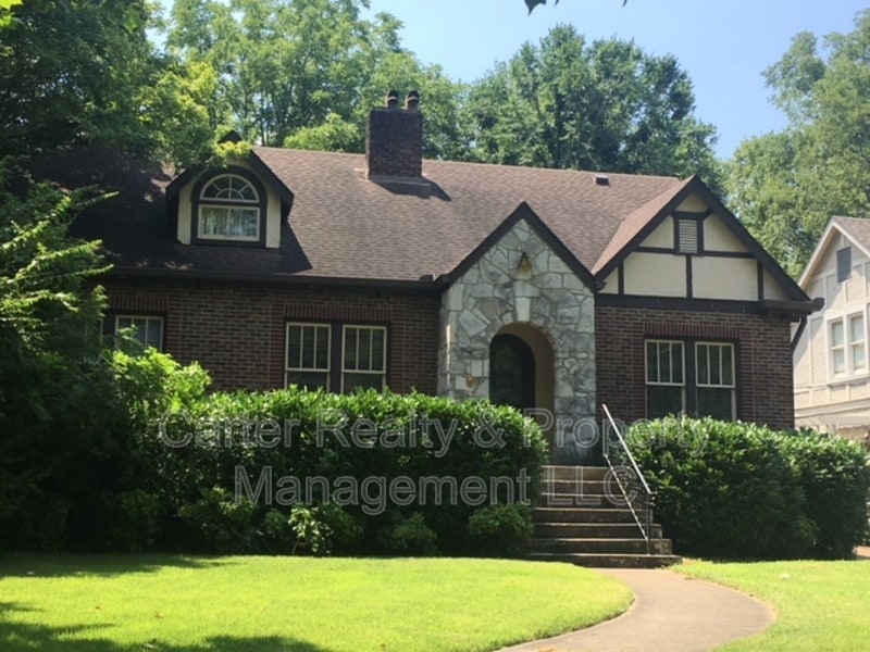 Photo - 3707 Whitland Avenue