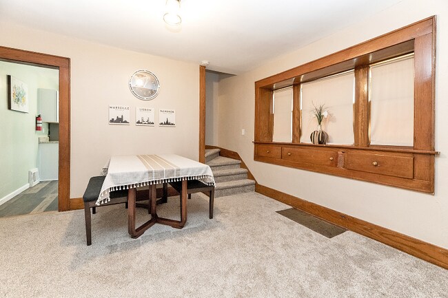 Foto del edificio - 321 W Lapeer St