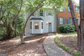 Building Photo - 1697 Cedar Bluff Way