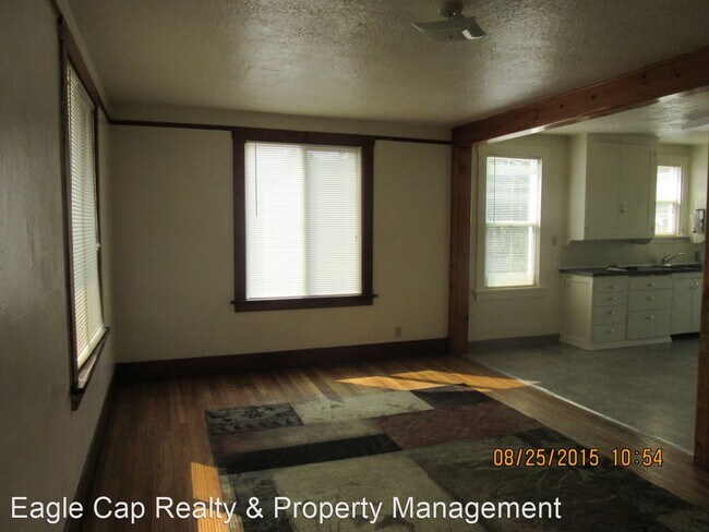 Building Photo - 3 br, 1 bath House - 2512 N 2nd Street