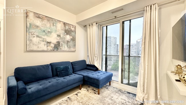 Building Photo - 36 Elm Dr W