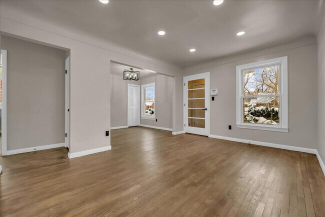 Foto del edificio - 20285 Glastonbury Rd