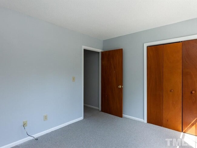 Building Photo - 126 Marlowe Ct