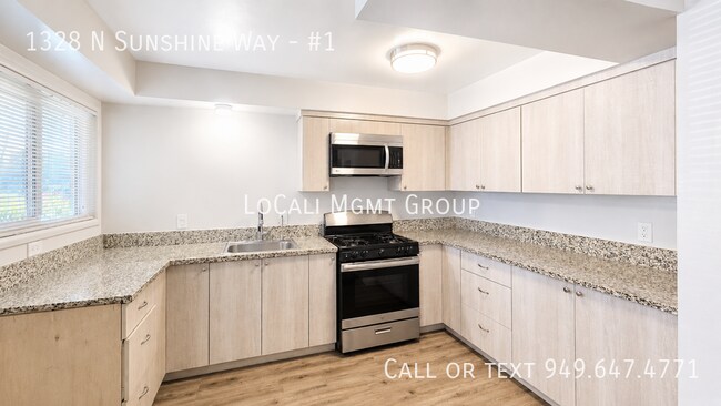Foto del edificio - 1328 N Sunshine Way