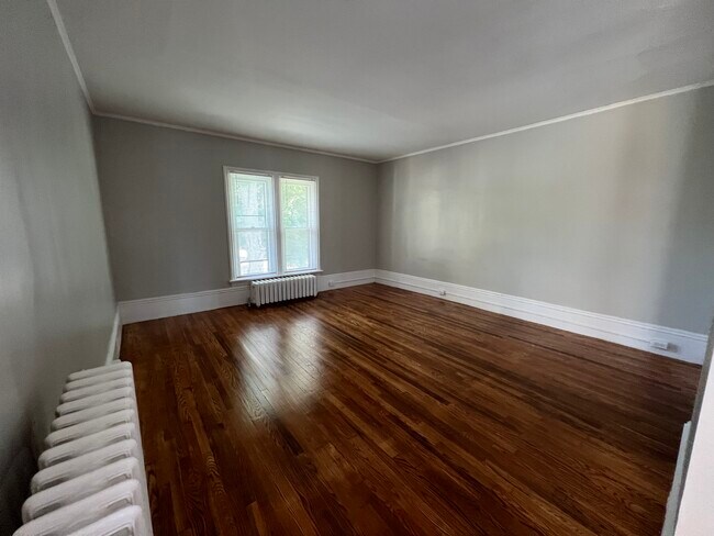 Foto del edificio - 223 Prospect Ave NE