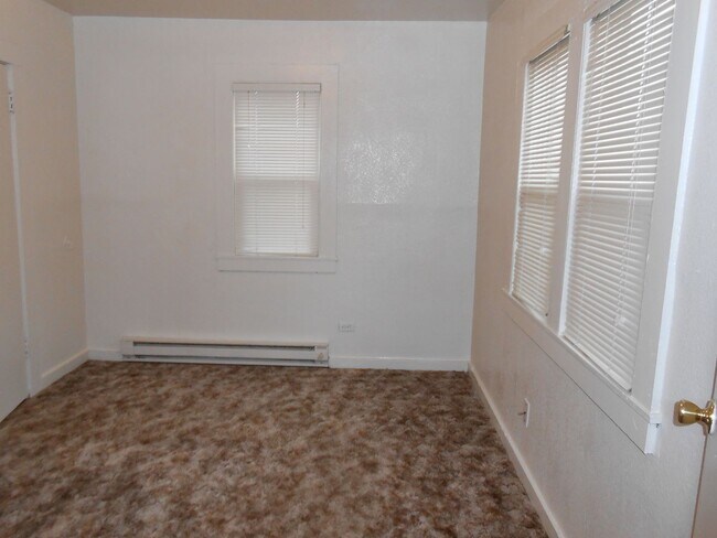 Foto del edificio - Cozy 2 bed and 1 bath in South Redding