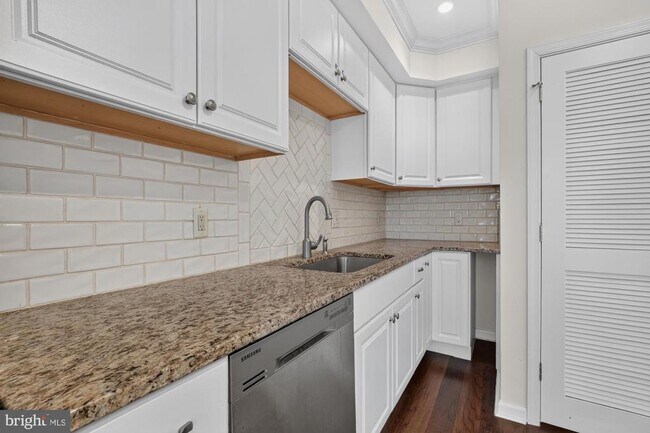 Foto del edificio - 4435 Sansom St