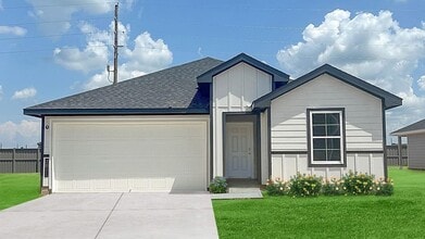 Building Photo - 2011 Woodlark Way