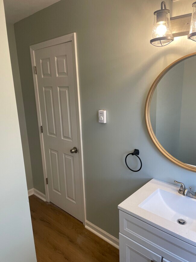 Foto del edificio - 98 Church St