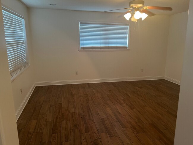 Photo - 240 16th St Apartment