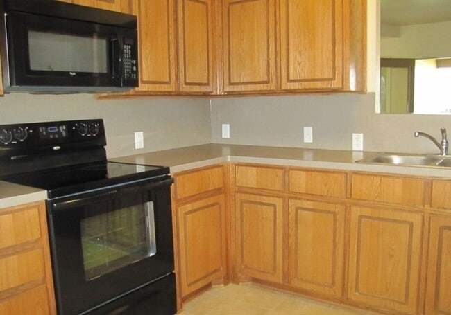 Foto del edificio - AVAILABLE SOON!!!!!